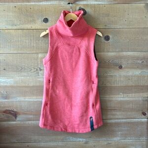 Indyeva vest
